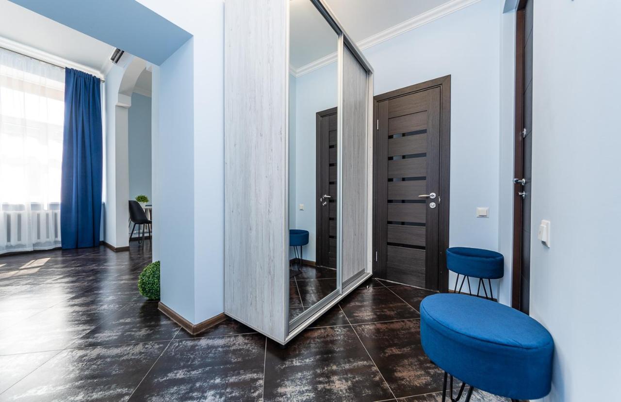 View On Sofievskaya Square Apartment Киев Екстериор снимка